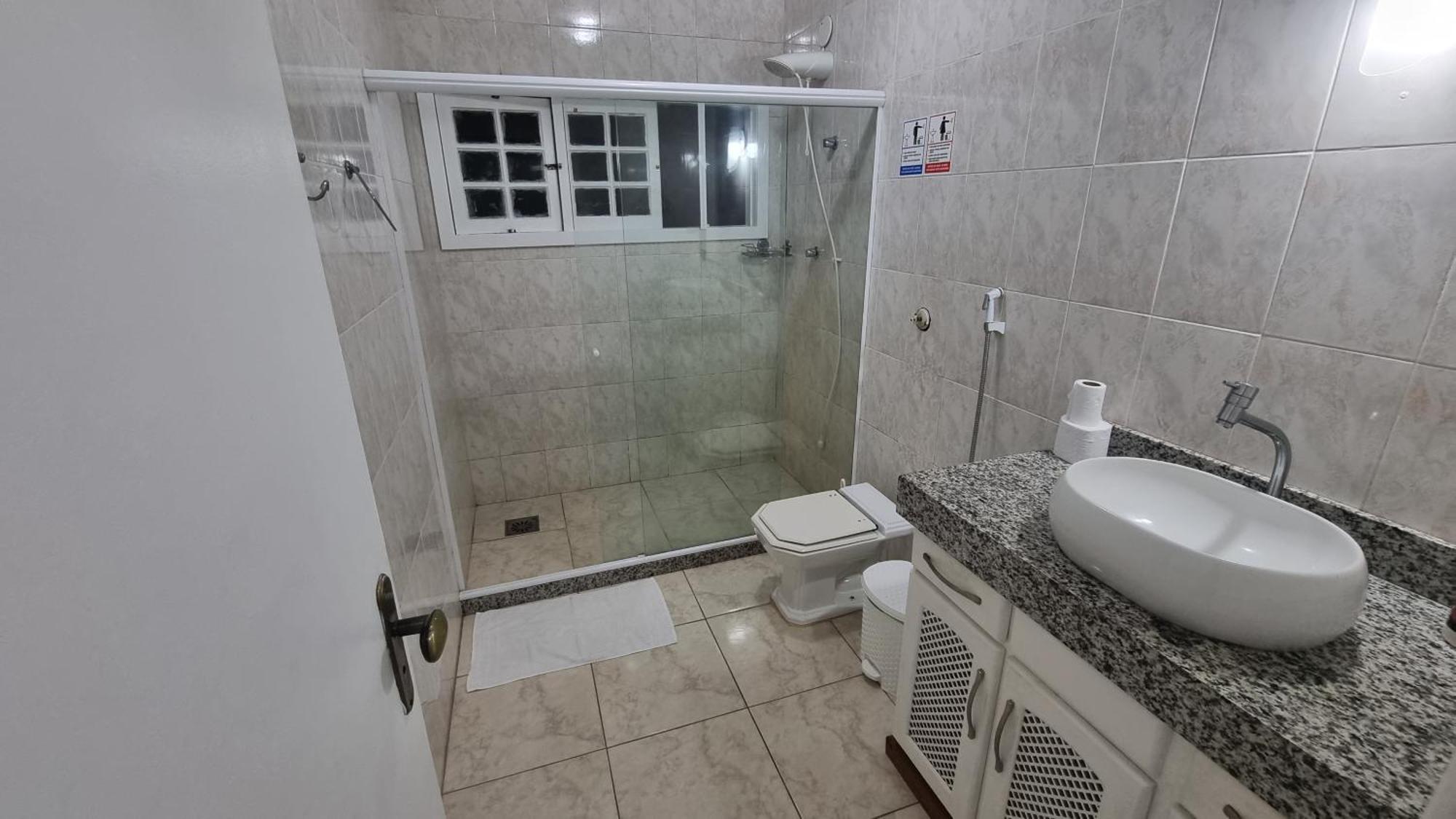 كابو فريو Zenit Hostel Da Cris الغرفة الصورة